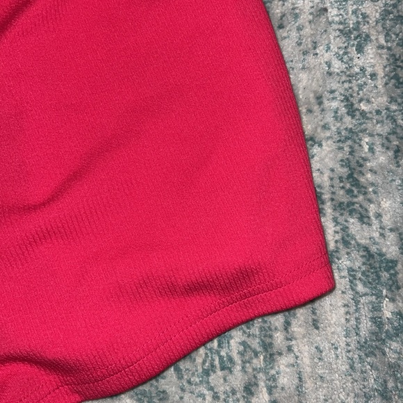 BRIGHT PINK RIBBED ATHLETIC SHORTS - Picture 4 of 6